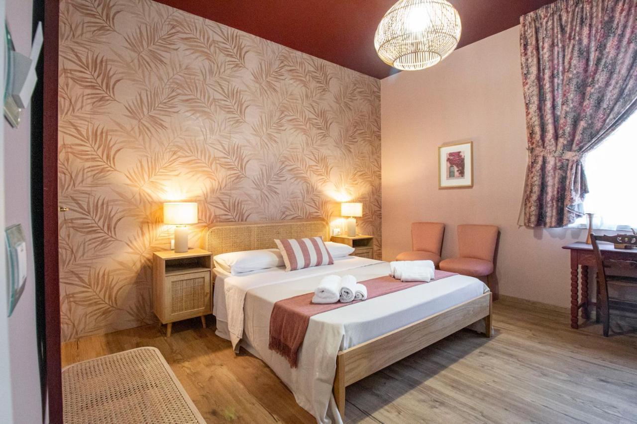 Epimoni B&B Catania Bagian luar foto