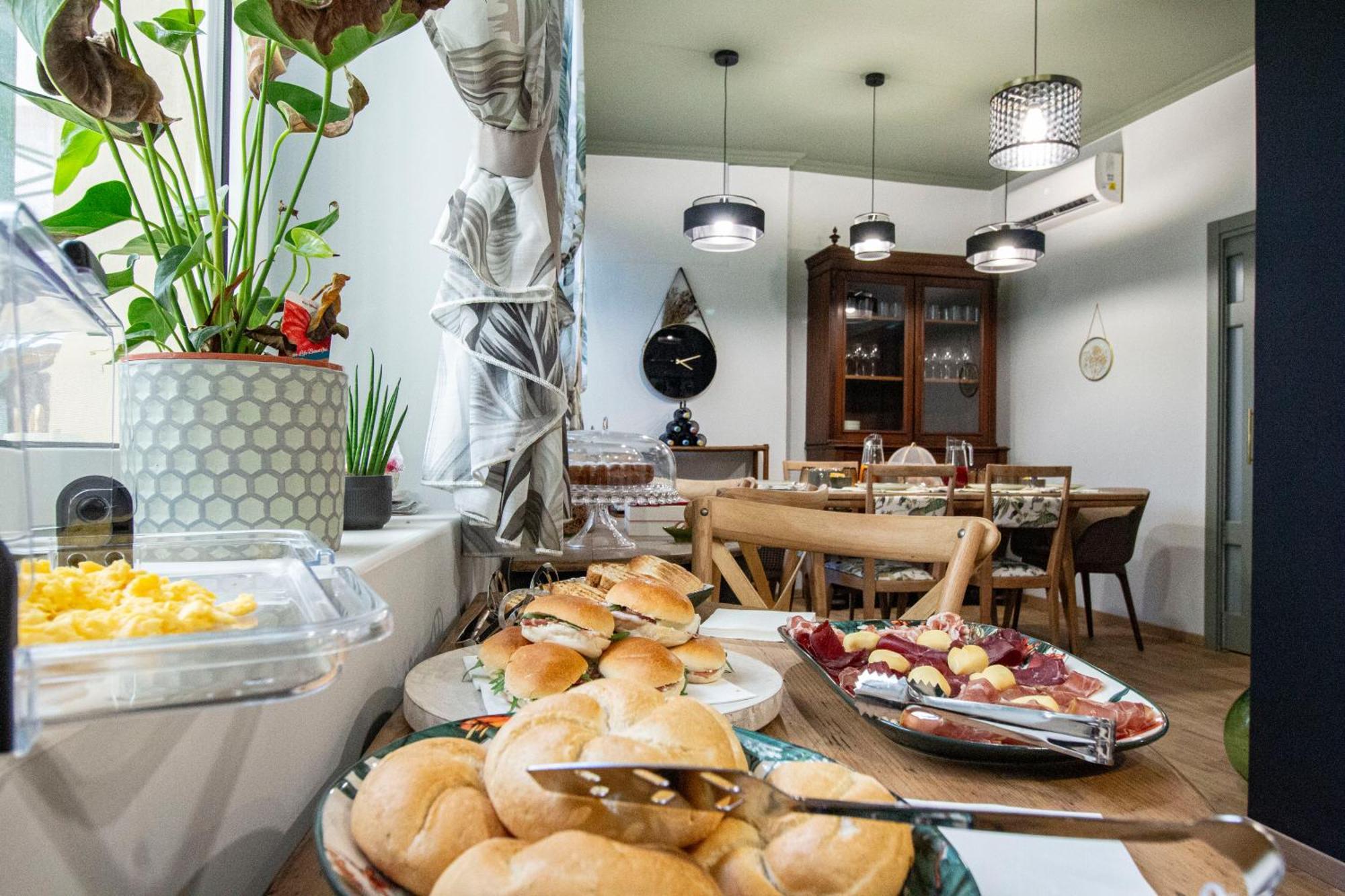 Epimoni B&B Catania Bagian luar foto